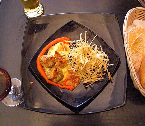 cheese-apple-wontons.jpg
