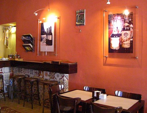 vineria-san-telmo-2.jpg