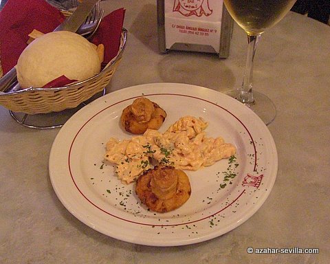 monumental-seafood-and-3-cheese-pasty