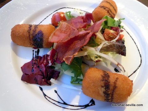 la mata salmorejo croquetas